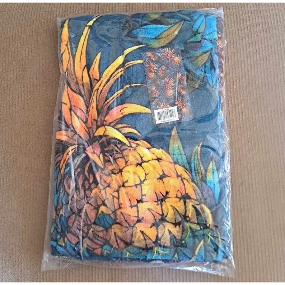 New Pineapple Beach Towel Cotton Bath Pool GIFT Fruit Pineapples Blue Hawaiian